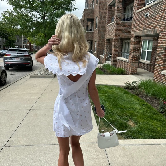 Meet your Posher, Leslie - Picture 8 of 16